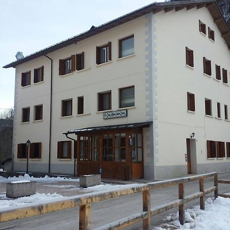 Casa Alpina Sacro Cuore Canale d'Agordo Ngoại thất bức ảnh